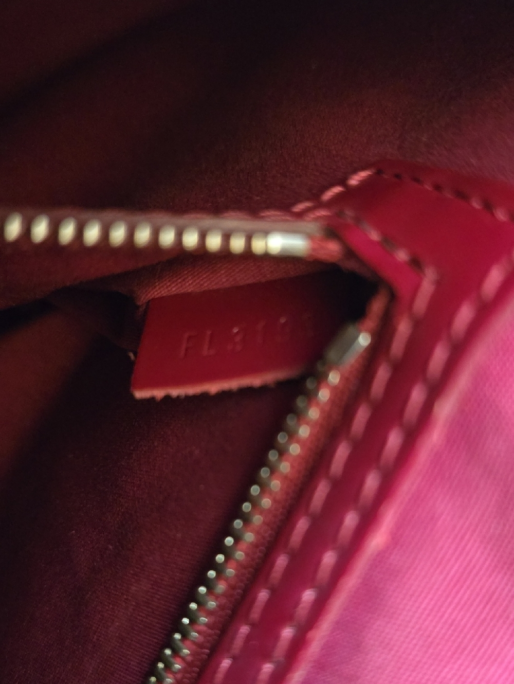Louis Vuitton Epi Leather Shoulder Bag - Picture 14 of 17